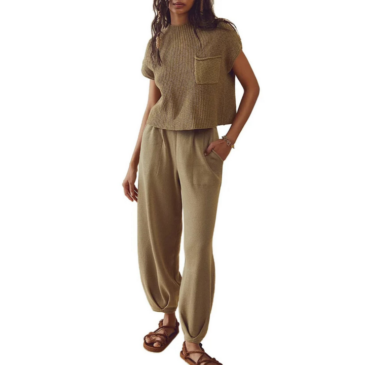 SPRING WOMEN'S SWEATER SUIT