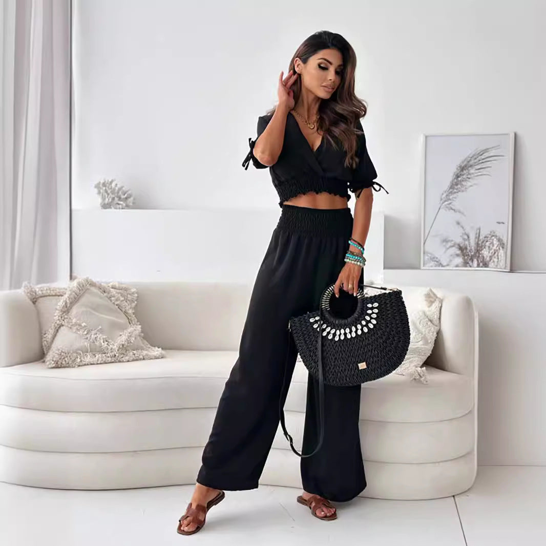 Set With Elastic Pants And Shirt