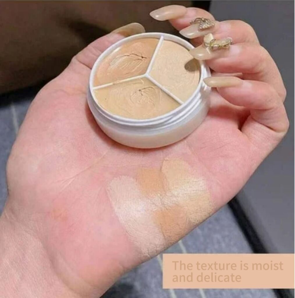 3-In-1 Contouring And Brighten Concealer Palette