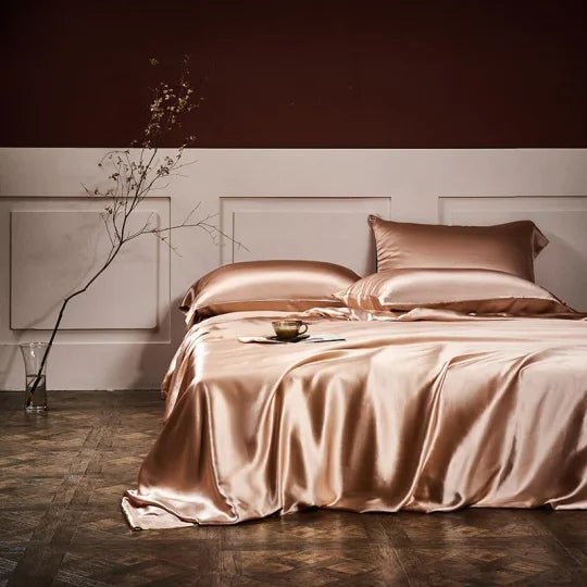 25 Momme Luxury Pure Mulberry Silk Bedding Set of 4（1x Quilt Cover + 1x Bedsheet + 2x Pillowcases）