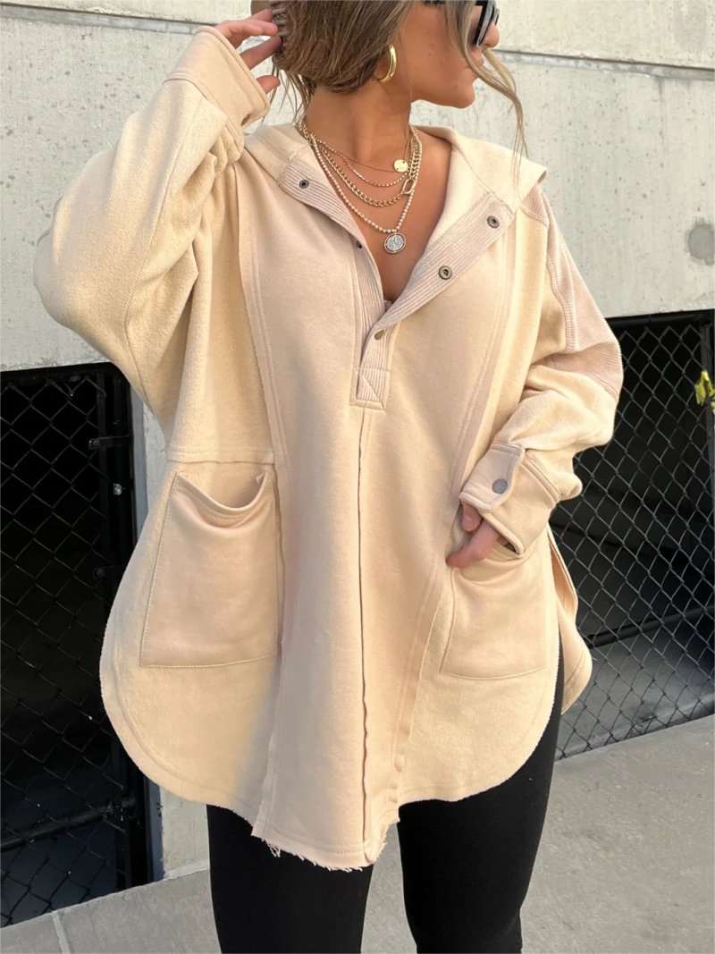 OVERSIZED HOODIE WITH POCKETS