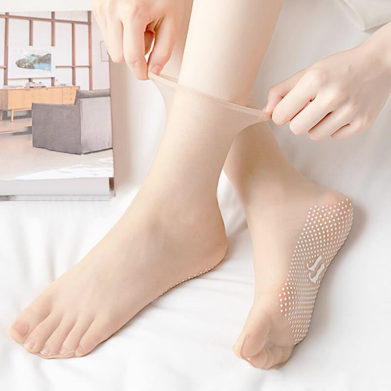 💞Non-slip And Invisible Crystal Silk Socks