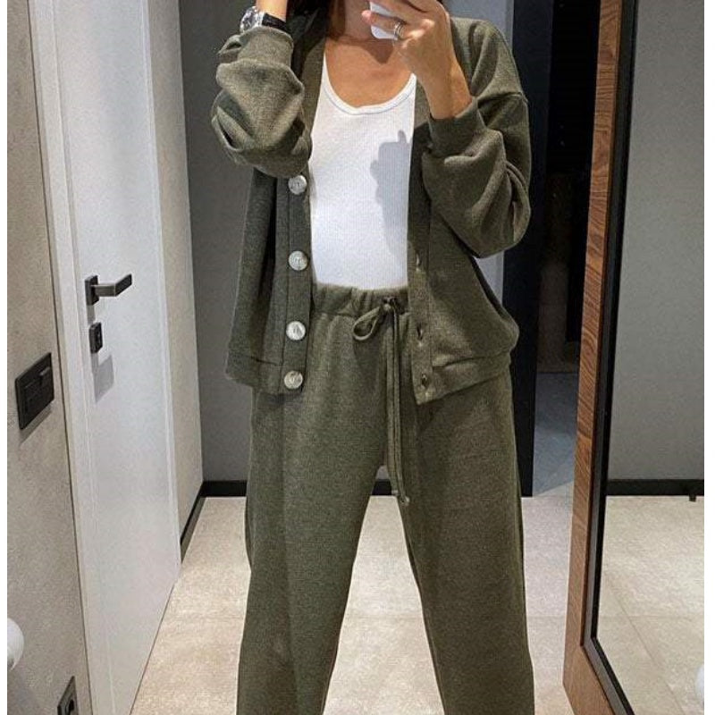 🔥Women's Knitted Buttoned Jacket and Pants Two-piece Set