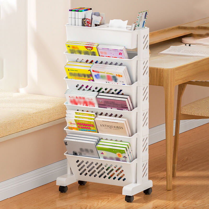 Simple Movable Book Shelf on Wheels