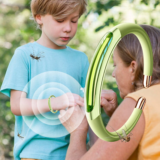 Quick & Strong Plant-Derived Mosquito Repellent Silicone Bracelet