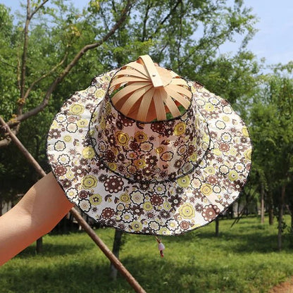 Fashionable Bamboo Fan Hat