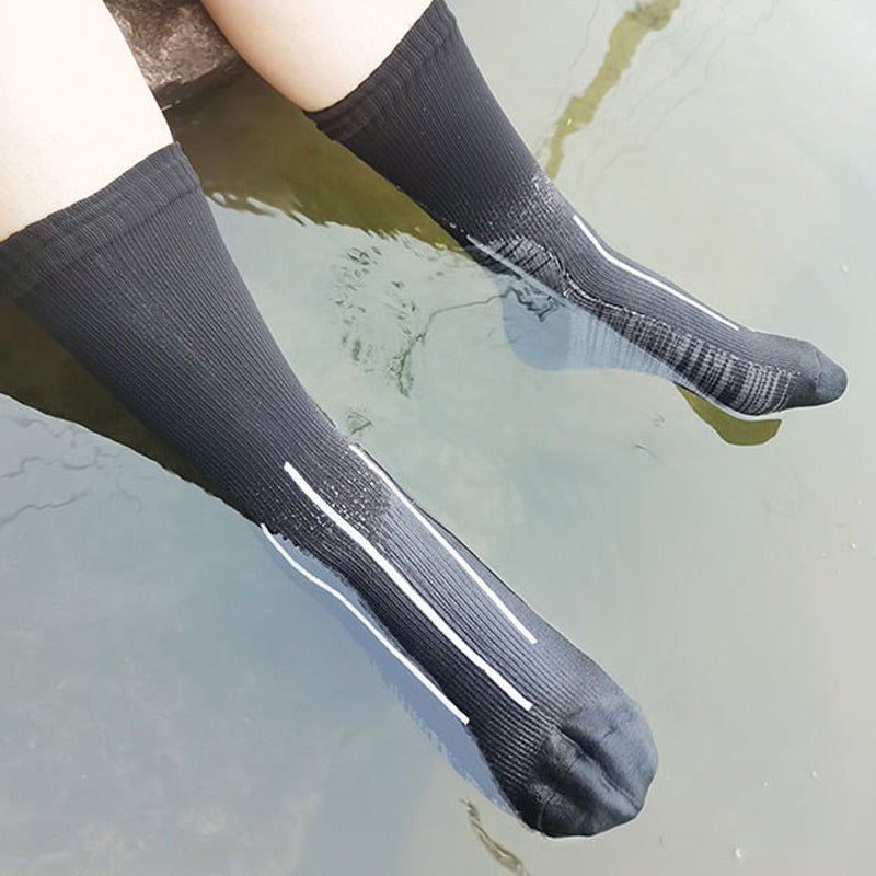 Waterproof Mid-Length Socks