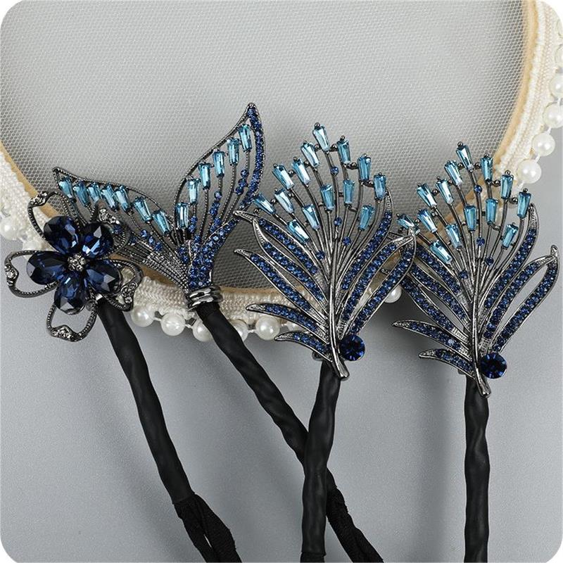 Rhinestone Flower Hair Clip