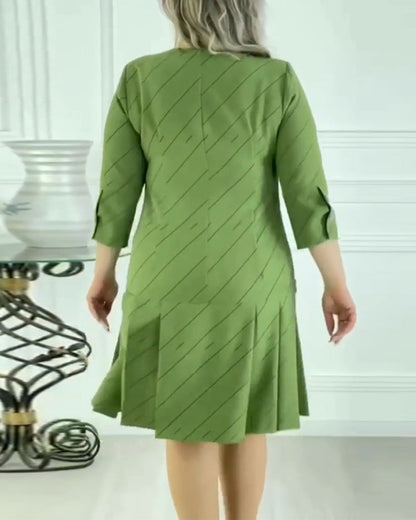 Round Neck Line Printed Elegant Dress