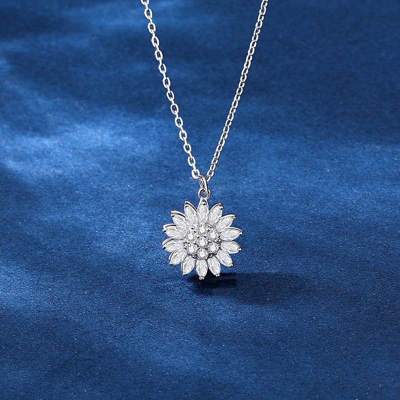 Sparkling Sunflower Rotatable Necklace