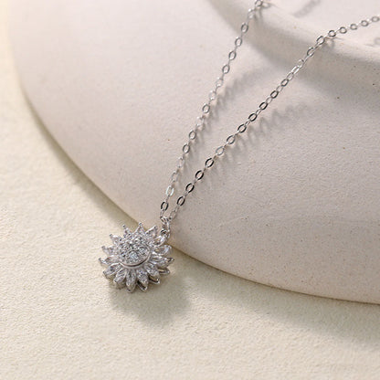 Sparkling Sunflower Rotatable Necklace