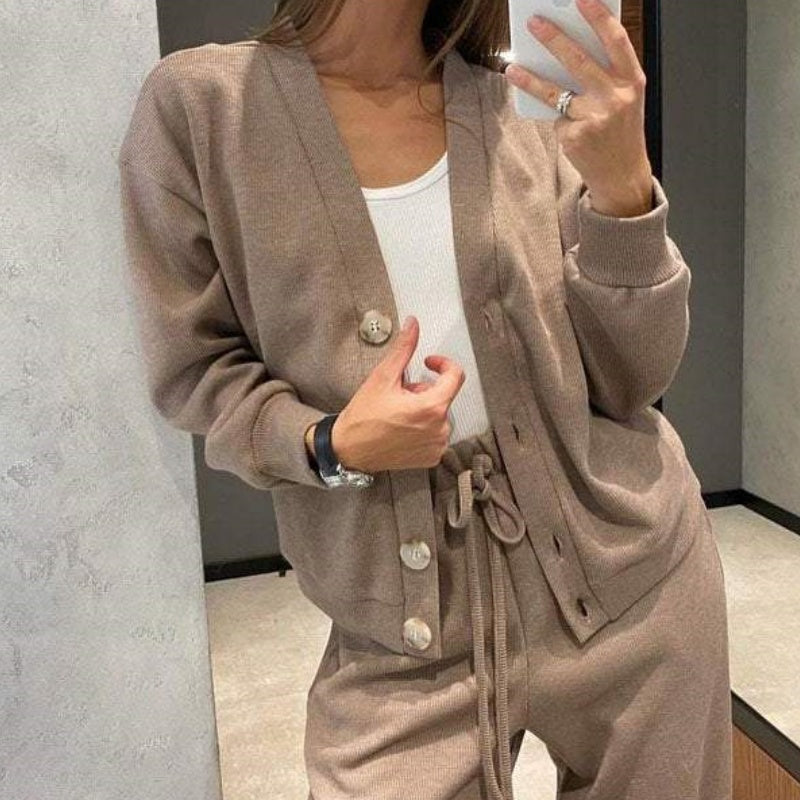 🔥Women's Knitted Buttoned Jacket and Pants Two-piece Set