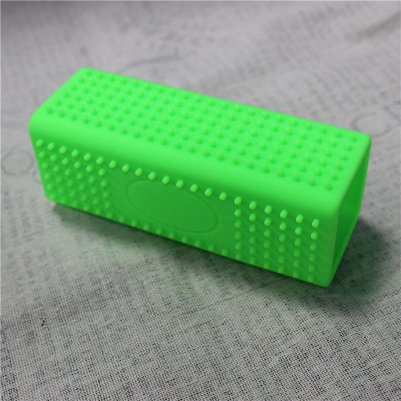 Horse Shedding Block