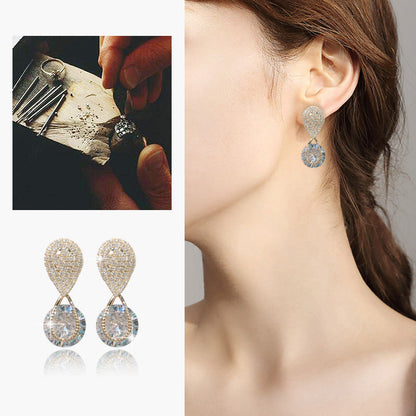 Super Flash Diamond-mounted Drop Earrings