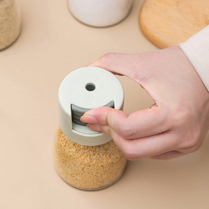 Salt and Pepper Shakers Precise Quantitative Push Type