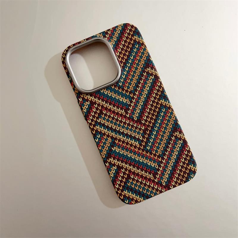 Bohemian Style Night Glow Patterned Magnetic Phone Case for Iphone