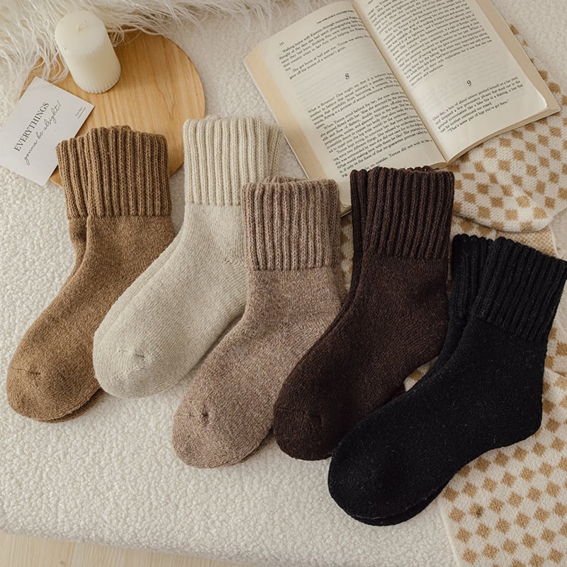 💖Women's Solid Mid-calf Socks