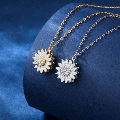 Sparkling Sunflower Rotatable Necklace