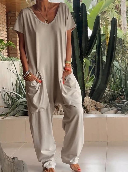 💕Solid Color Jumpsuit, Simple But Not Simplistic.