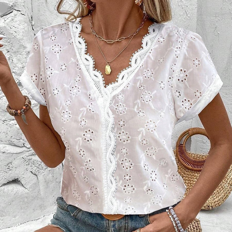 Elegant White Lace V-Neck Short Sleeve Top