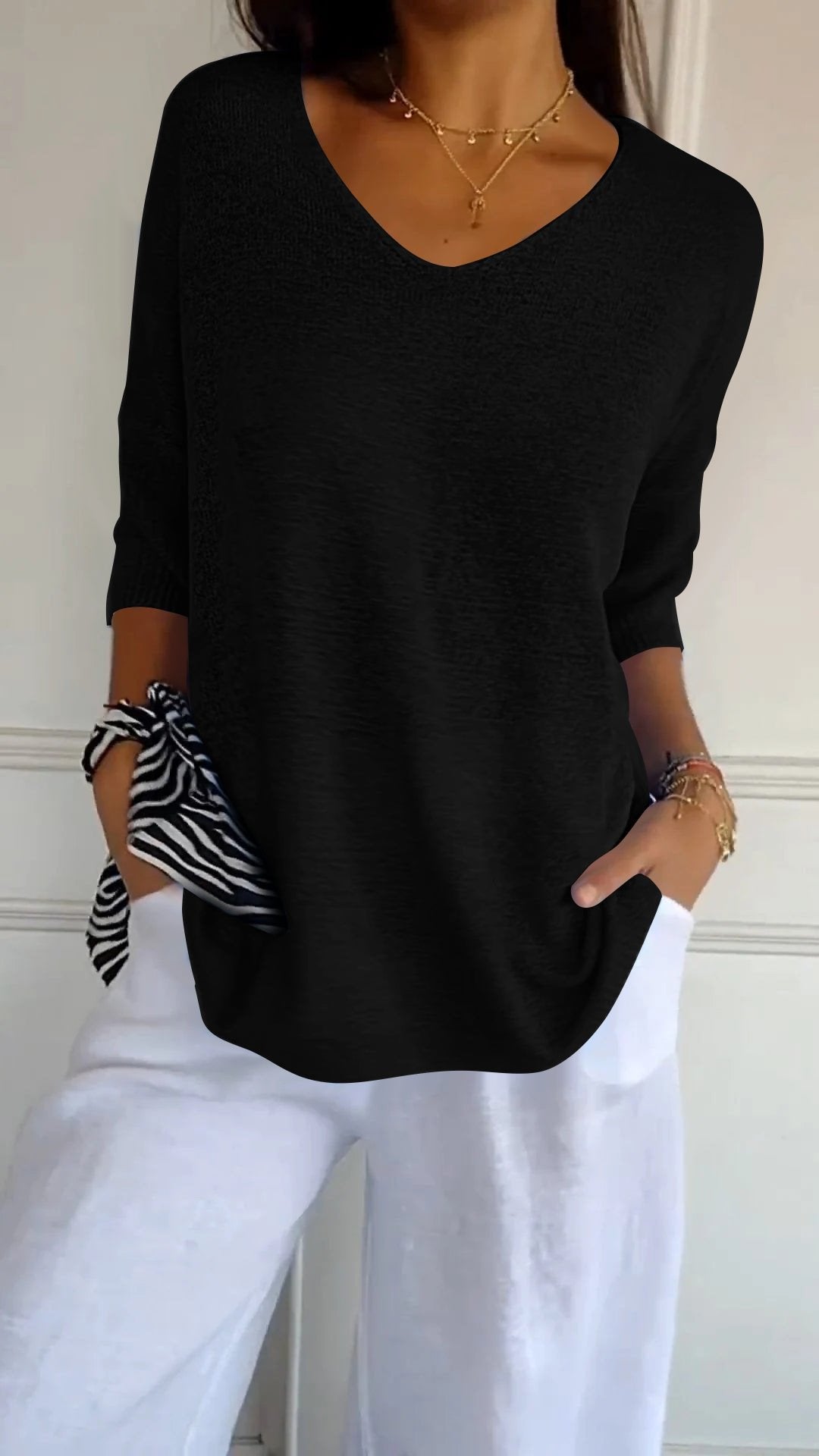 🔥Hot Sale-49% OFF🥰Solid Color Knitted V-neck Top