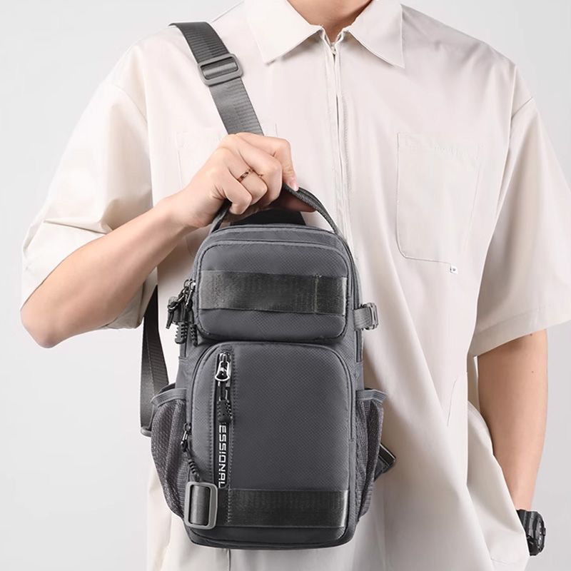 Men’s Adjustable Casual Chest Bag