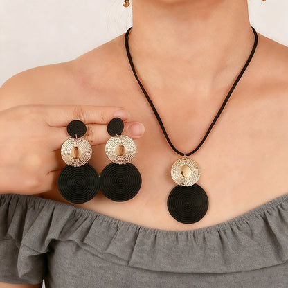 ✨ Modern Geometric Jewelry Set – Gold-Plated, Lightweight, Chic 🔶