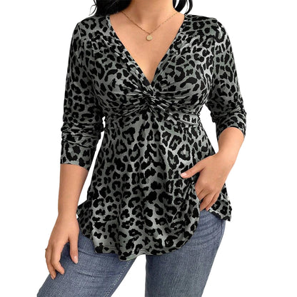 💥Women's Plus Size Leopard Print V-Neck Top